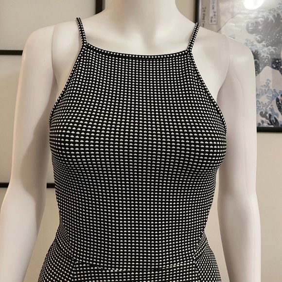 h&m dress - Picture 2 of 5